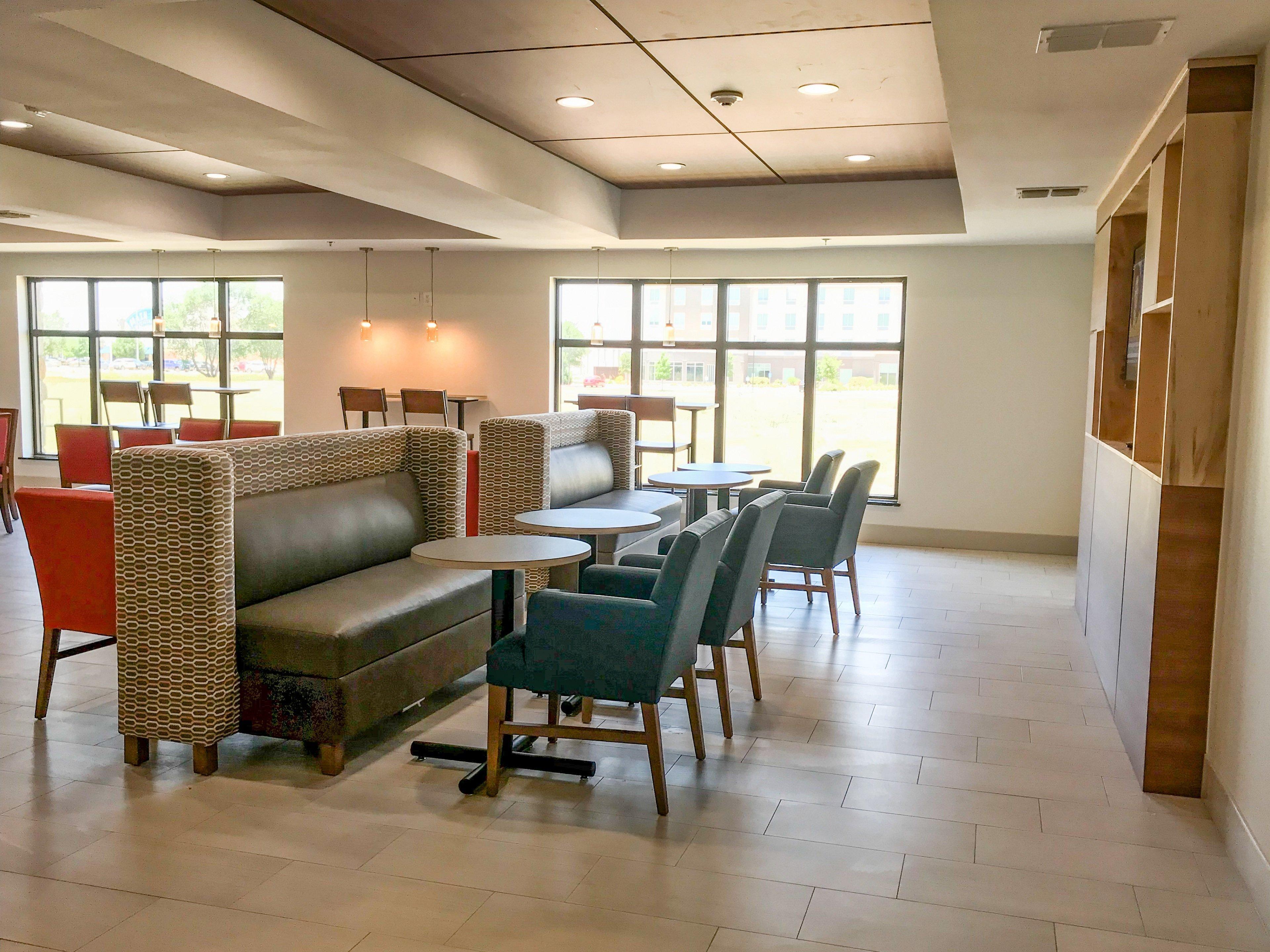 Holiday Inn Express & Suites Lubbock West By Ihg Exterior foto