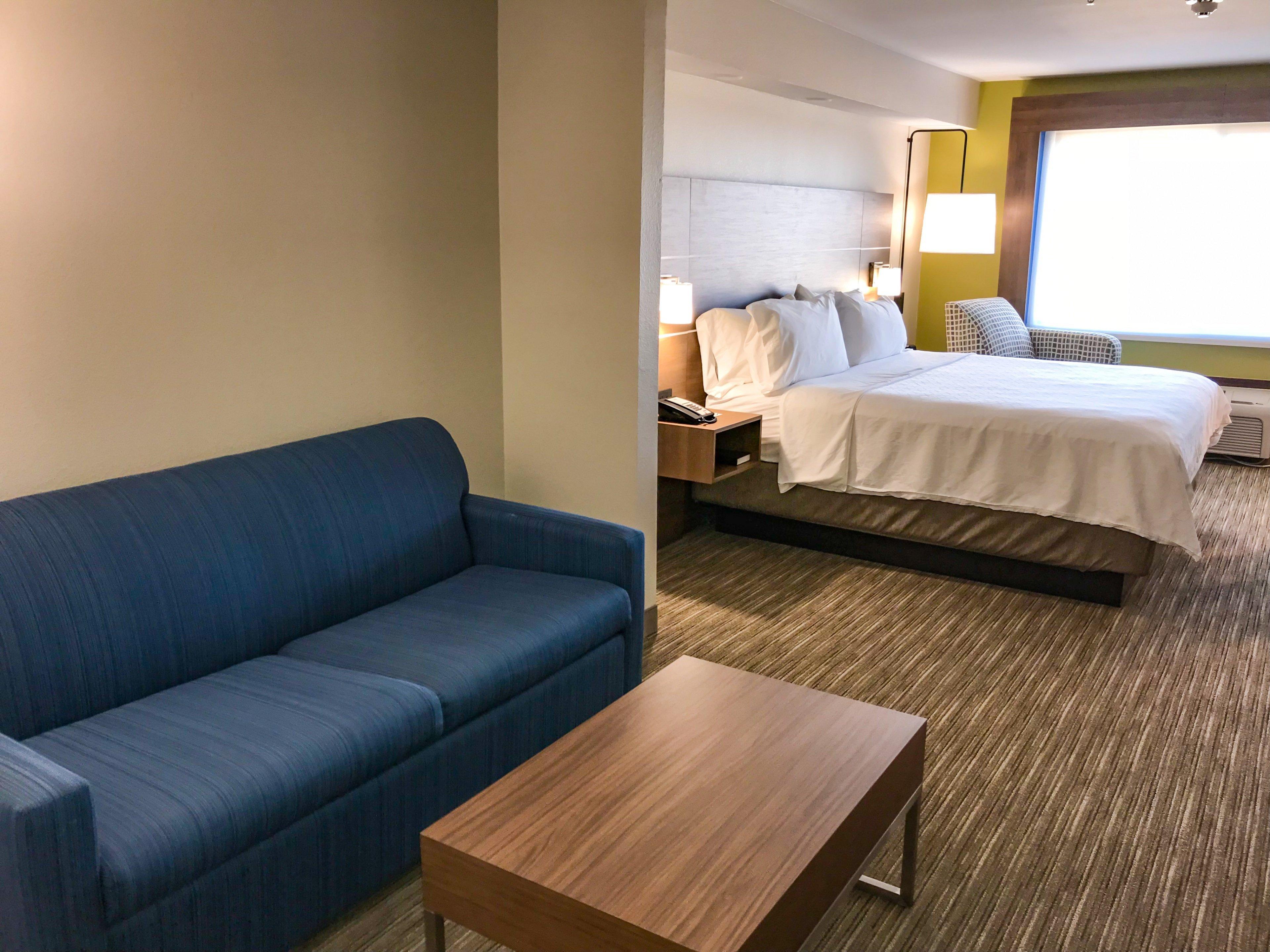 Holiday Inn Express & Suites Lubbock West By Ihg Exterior foto